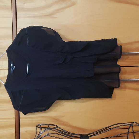 Forever 21 Tops - Forever 21 High low top